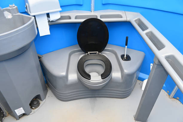 Best Restroom trailer rental cost  in Wixom, MI