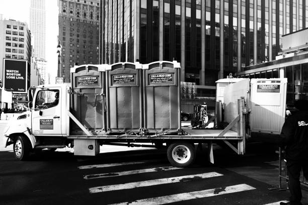 Porta potty rental for outdoor events in Wixom, MI